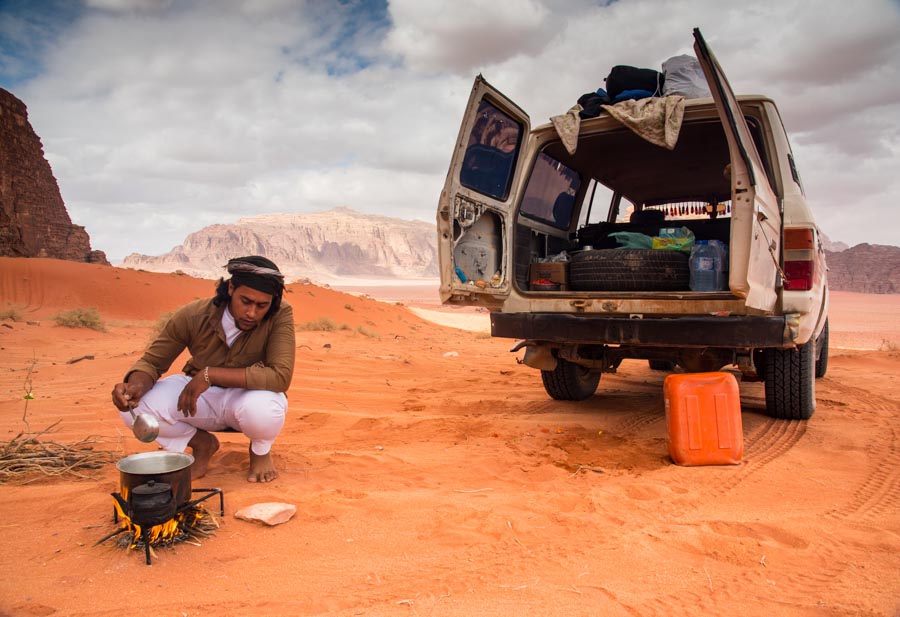 Jordan: Tea in Wadi Rum